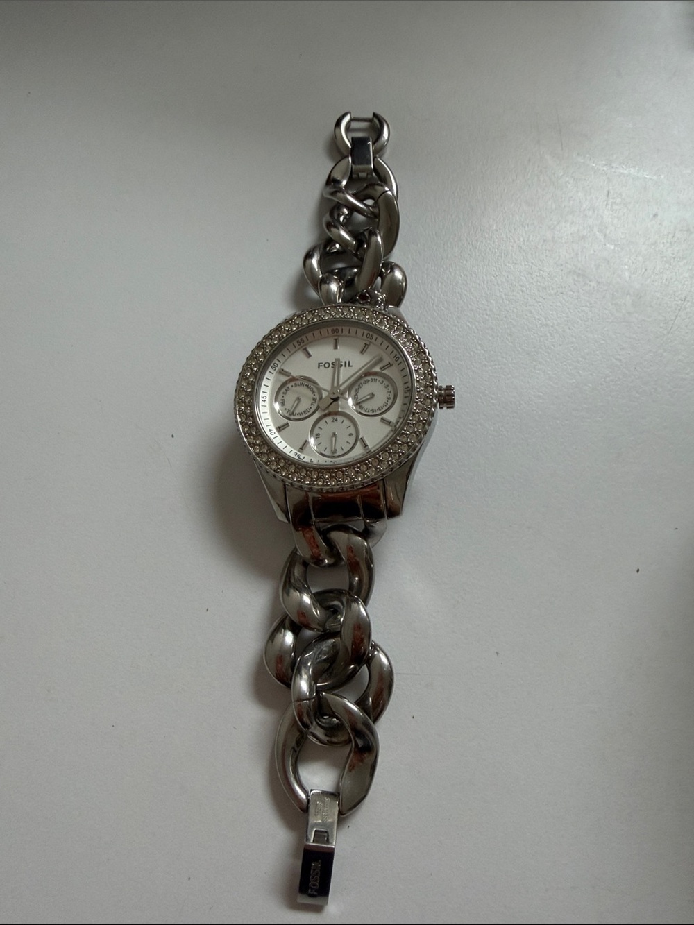 Fossil Silver-Tone Crystal Accent Chain-Link Bracelet Watch needs battery